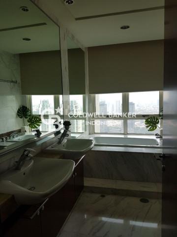 The Peak Sudirman Tower Regis Lantai Tinggi