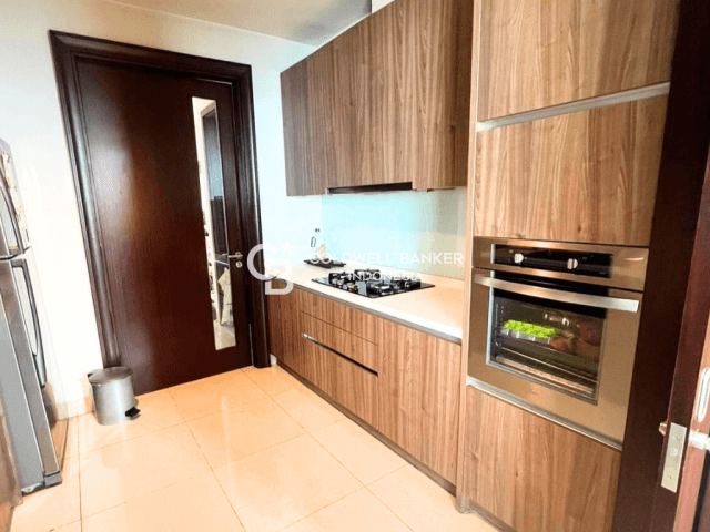 Pakubuwono View Tower Redwood Lantai Tinggi