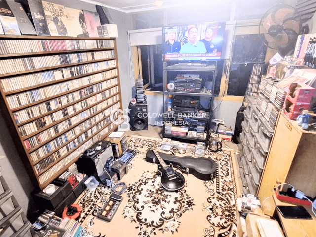 Rumah Dijual Jl. Cipayung Kebayoran Baru 4 Kamar