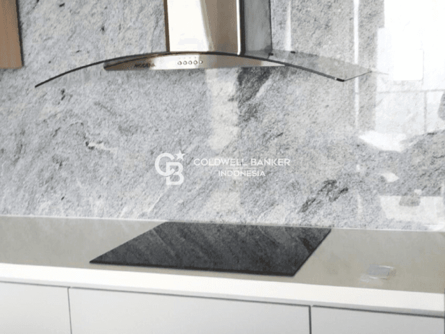 Sudirman Hill Lantai Tinggi