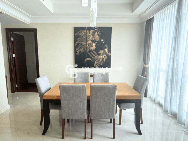 Pakubuwono View Tower Redwood Lantai Tinggi