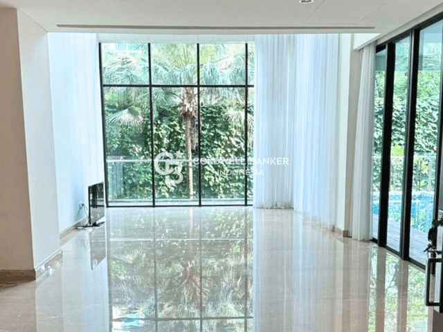 Dijual Rumah Townhouse Pakubuwono House 4 Kamar