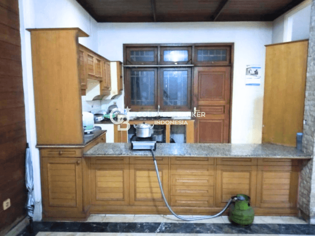 Rumah Dijual Pejaten 5 Kamar