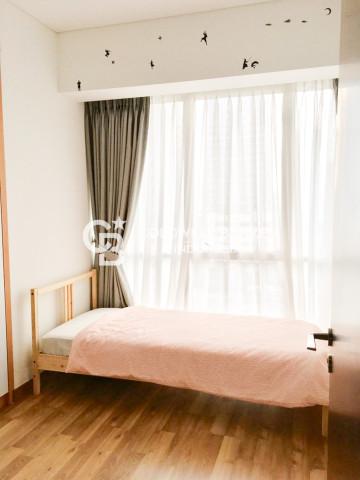 Setiabudi Sky Garden Tower Sky