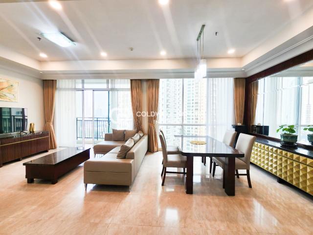 Pakubuwono View Tower Redwood Lantai Sedang