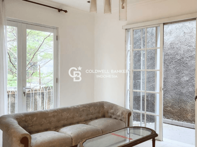 Rumah Disewakan Belmont Residence 4 Kamar