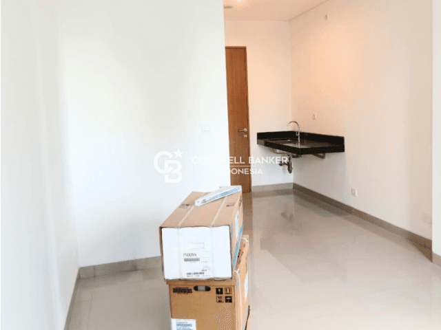 Ciputra World 2 Tower The Newton 2 Lantai 28