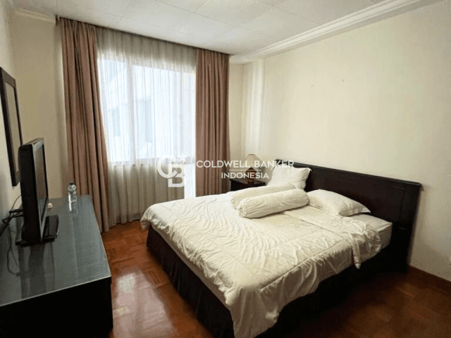 Park Royale Tower 2 Lantai 15