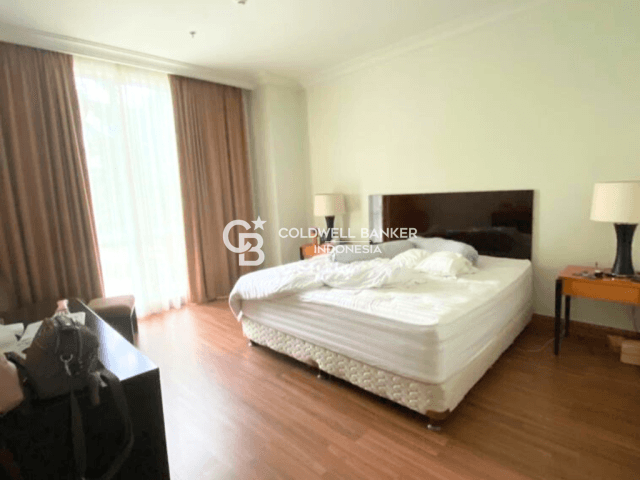 Pakubuwono View Tower Redwood Lantai Rendah