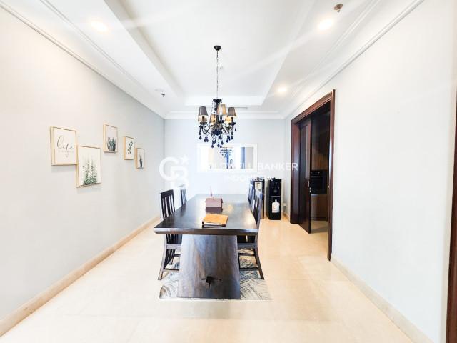 Pakubuwono View Tower Redwood Lantai Sedang