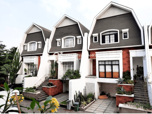 Rumah Disewakan Belmont Residence 4 Kamar