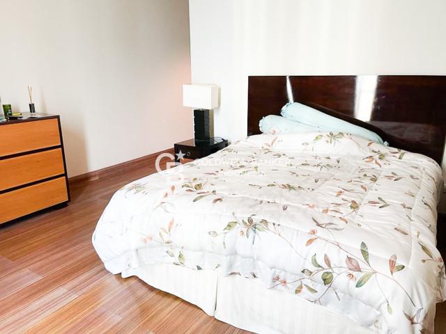 Pakubuwono View Tower Redwood Lantai Rendah