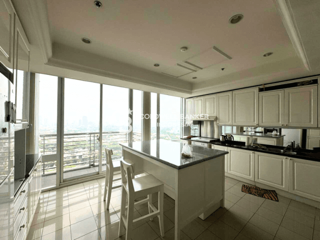 Four Seasons Tower Summer Lantai 27