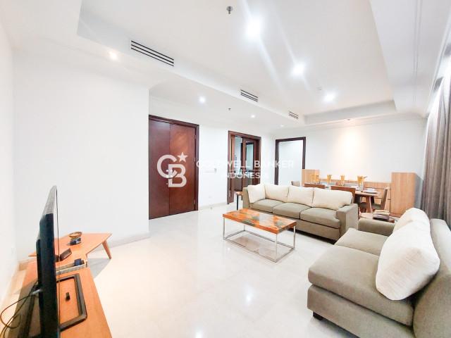 Pakubuwono View Tower Lacewood Lantai Sedang