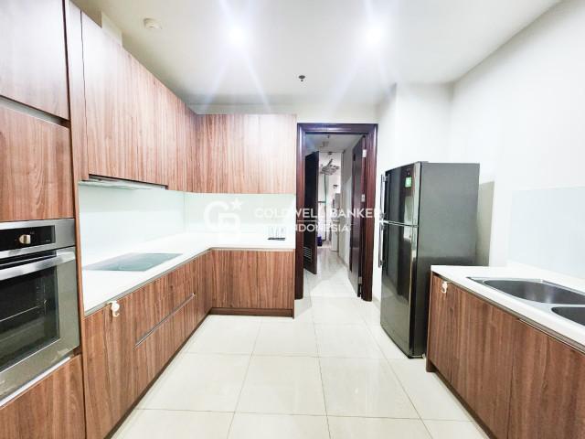 Pakubuwono View Tower Redwood Lantai Tinggi