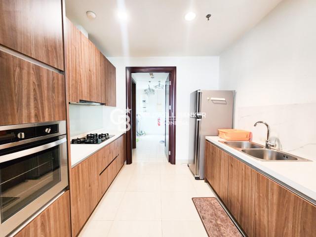 Pakubuwono View Tower Redwood Lantai Sedang