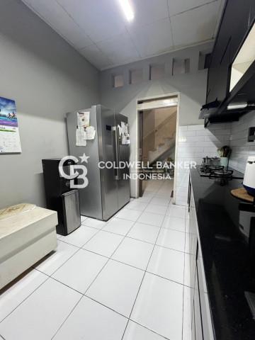 Dijual Rumah Jl. Tebet Timur 5 Kamar