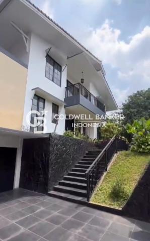Rumah Dijual Pondok Indah 6 Kamar