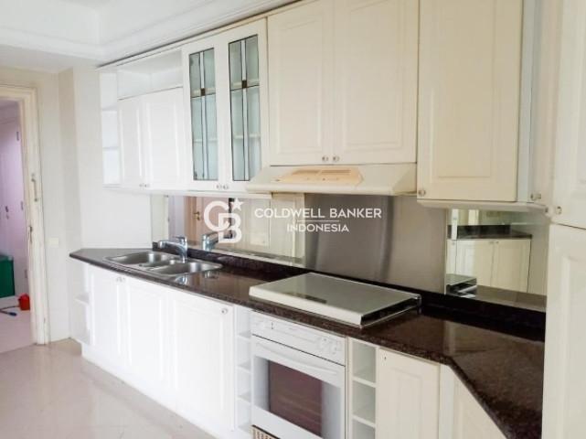 Four Seasons Tower Spring Lantai 18