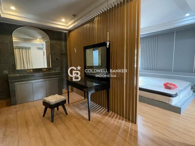 Rumah Dijual Lebak Bulus 5 Kamar