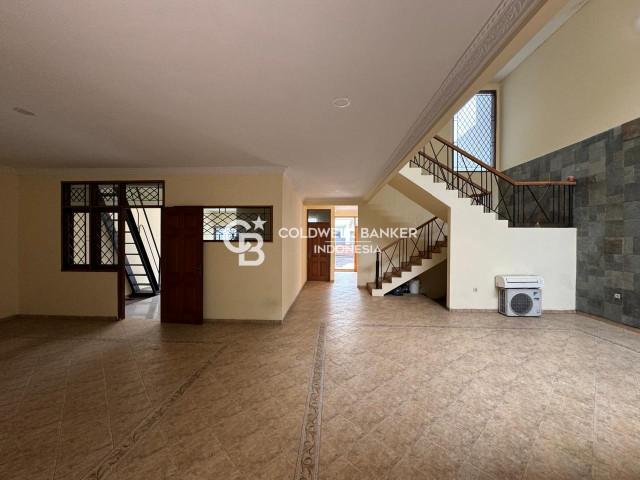 Rumah Dijual Jl. Hang Lekir Kebayoran Baru 4 Kamar