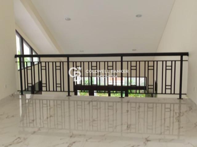 Rumah Dijual Jl. Malang Menteng 4 Kamar