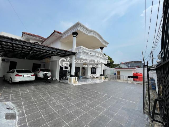 House in Serpong 7 Beds